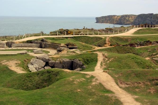 Normandy Beaches Half-Day Afternoon Trip from Bayeux (A2) - Walking the Lunar Landscape of Pointe du Hoc