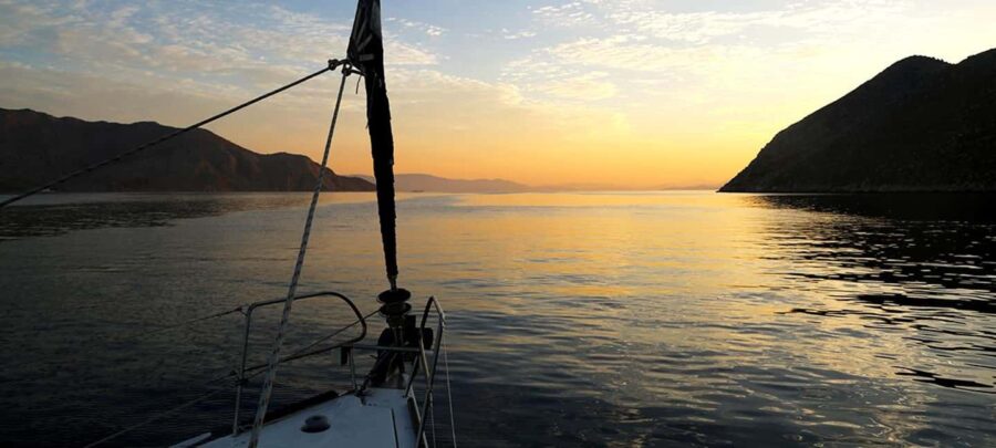 Normandy: Sailing and Wine Weekend - Starting Point at Le Havre Marina and Tour Duration