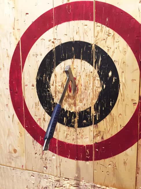 North Devon: Axe Throwing Experience - The Excitement of Axe Throwing in North Devon