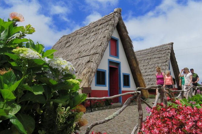 Northeast 4x4 Santana and Landscapes Day Trip - Arco de São Jorge and São Jorge Village