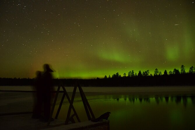 Northern Lights Hunting Photo Tour in Ylläs - The Guide as Photographer and Storyteller
