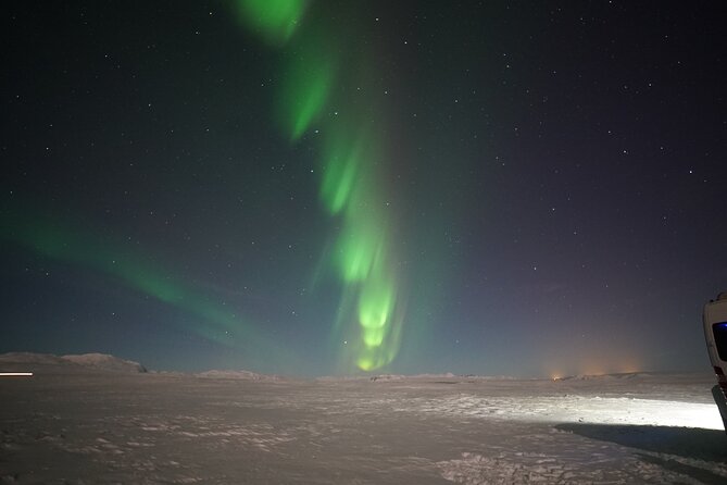 Northern Lights In luxury off-road SUV with Photos and Treats (Private 1-6 Pax) - The Private Experience in Reykjavik: Personal and Comfortable