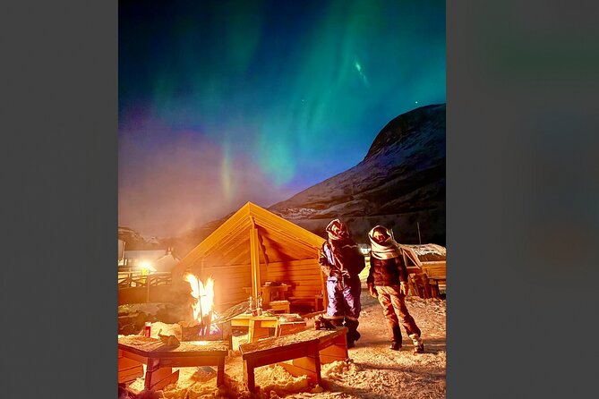 Northern Lights Safari Tromso - Warmth and Snacks: Comfort in Arctic Conditions