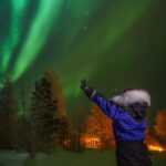 Northern lights tour to Lake Inari from Ivalo, Reindeers & Dinner - Visiting Lake Inari in the Darkness of Lapland