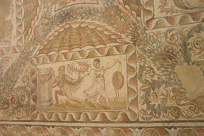 Noto - Villa del Tellaro (roman mosaics) - Marzamemi walking tour - Visiting Villa del Tellaro for Roman Mosaics