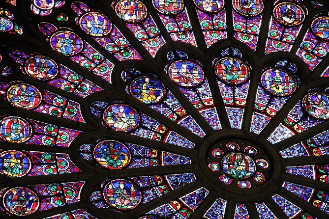 Notre Dame Interior Guided Tour with Scheduled Group Access - Exploring Notre-Dame’s Architectural Marvels