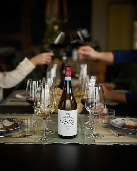 Novi Ligure: Guided tour of the winery with wine and chocolate tasting - The Cozy Estate Room and the Tasting Experience