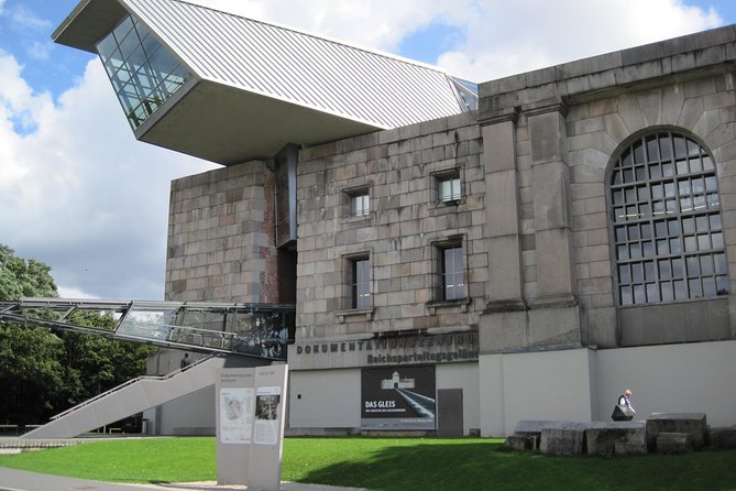 Nuremberg WWII Tour, Courtroom 600 and 3rd Reich Sites - Exploring Zeppelinfelds Monumental Structure