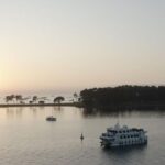 O Grove: Boat Tour at the Arousa estuary with mussel tasting - Embarking from Pier nº3 in O Grove for a Scenic Cruise