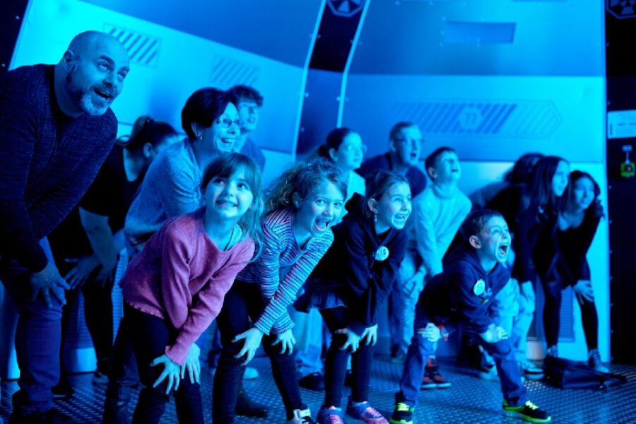 Oberhausen: HOUSE OF MAGIC - powered by Ehrlich Brothers - Discovering Hidden Illusions with Shadows and Mirrors