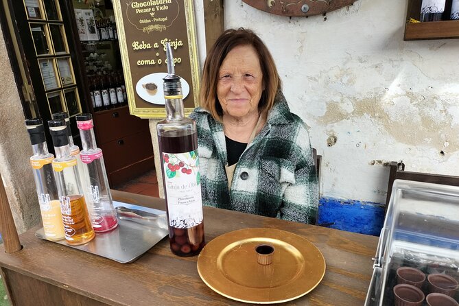 Óbidos (Medieval Town) Half Day Private Tour from Lisbon - Exploring Óbidos Castle and Its Medieval Walls