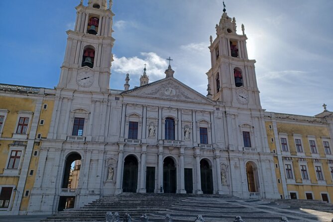 Óbidos - Nazaré - Mafra (National Palace of Mafra)Private tour from Lisbon - Exploring Mafra’s Magnificent Palace and Convent