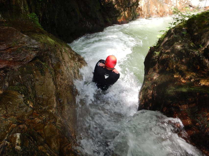 Oetztal: Canyoning "ClearWater" - How the Tour Begins: Abseiling Into the Ravine