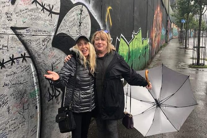 Official World Famous Belfast Taxi Tour - Peace Walls and Messages of Hope