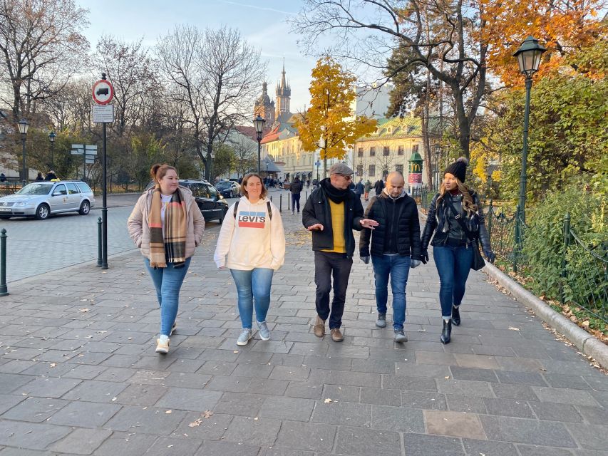 Old Town & Kazimierz Segway Tour - 4h of History & Fun - Practical Details: Meeting Point and Tour Logistics