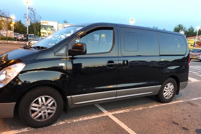 One Way Taxi Transfer from Heathrow Airport to City Airport - How the Private Transfer is Organized from Heathrow to London City Airport