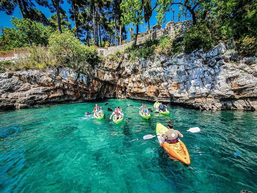 Opatija: Cliffs and caves kayak adventure - Exploring Grotta del Diavolo: The Devil’s Rock