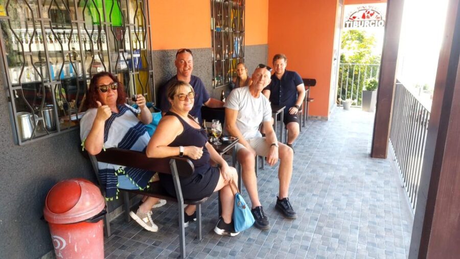 Open Roof Jeep Tour with Madeira Wine Tasting - Exploring Camara de Lobos: A Picturesque Fishing Village