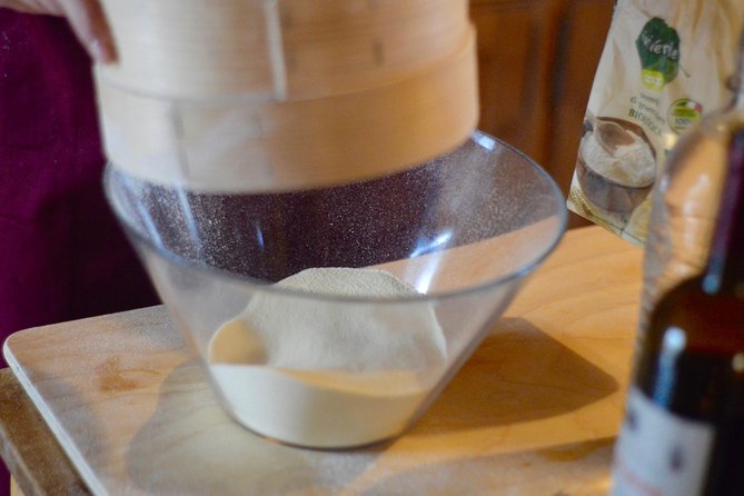 Organic cooking class with a sommelier in an Olive and wine farm - Tour of the Olive Oil Mill and Cellar