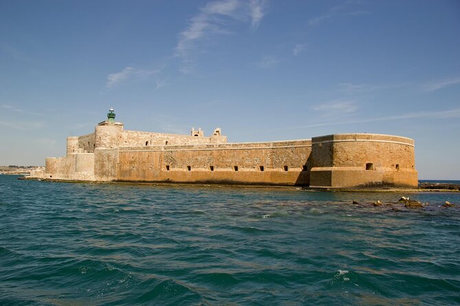 Ortigia by boat - Starting Point and Meeting Arrangements