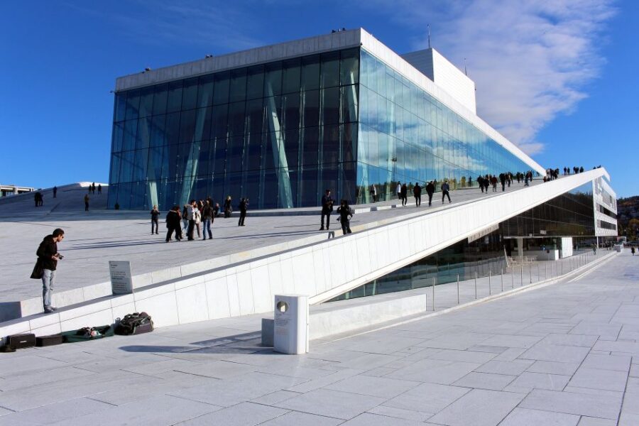 Oslo: Express Walk with a Local in 60 minutes - Experiencing Oslo’s Natural Beauty and Local Lifestyle