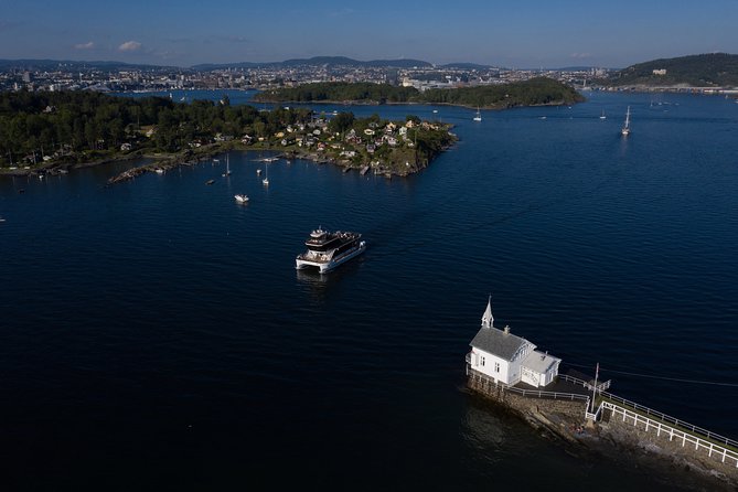 Oslo Fjord Brunch & Bubbles Cruise - The Eco-Friendly Electric Boat with Premium Views