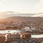 Oslo : Must-See Attractions Walking Tour With A Guide - Starting Point at Viking Planet in Oslo