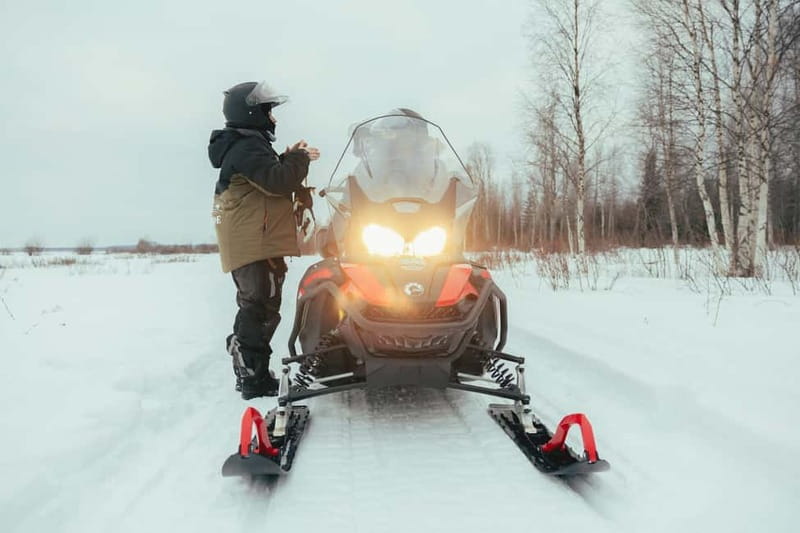 Överkalix - Lapland : Snowmobile Safari with Lunch and fika - Starting Point and Logistics for the Snowmobile Safari