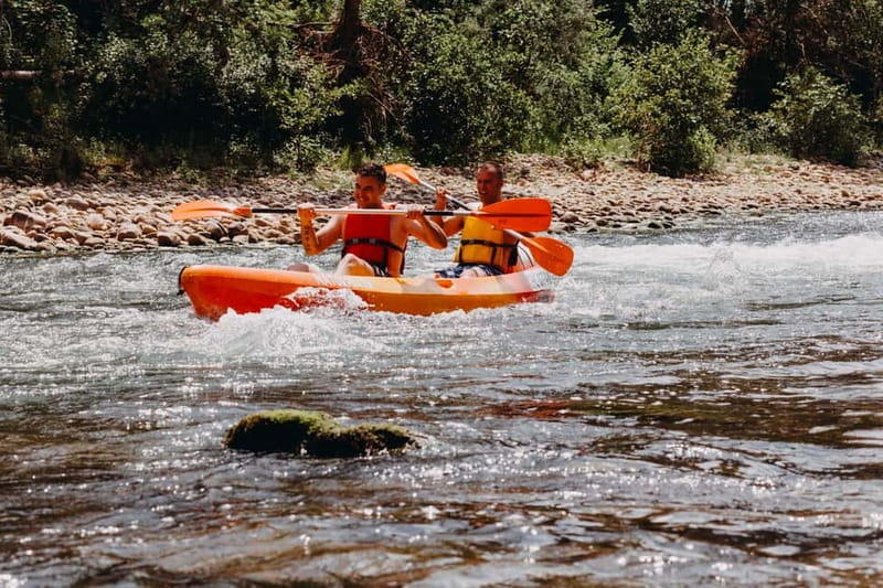 Oviedo: Canoe Descent on the Nalón River - How the Canoe Descent Is Organized in Oviedo