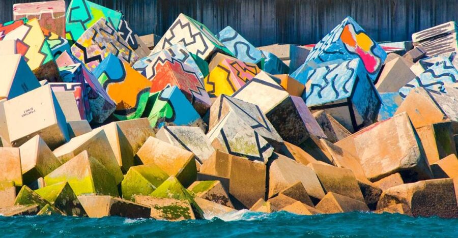 Oviedo: Ribadesella, Llanes & San Vicente de la Barquera - Exploring Llanes: Film Sets and Historic Landmarks