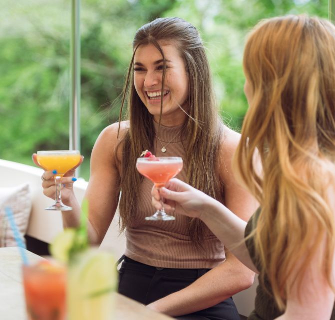 Oxford: Evening Sightseeing River Cruise with a Cocktail - Start at Folly Bridge: The Historic Departure Point