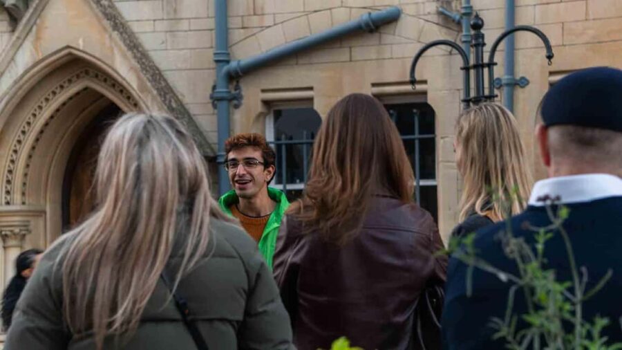 Oxford: Inspector Morse, Lewis, and Endeavour Walking Tour - Walking Route and Pacing Through Oxford