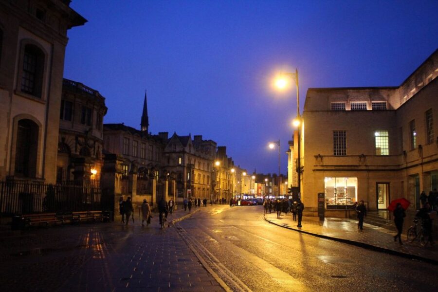 Oxford: Official Haunted Oxford Ghost Tour - Meeting Point and Tour Duration