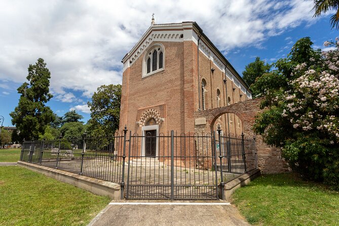 Padua small group tour with Scrovegni Chapel entrance - Visiting the Iconic Scrovegni Chapel and Its Masterpieces