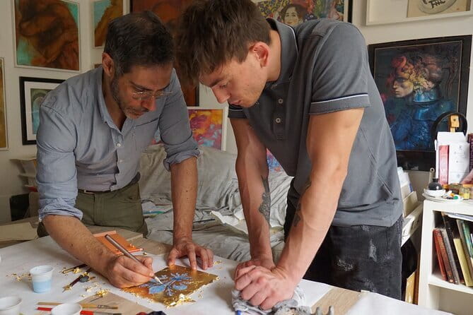 Painting Experience in Florence: Create Your Own Florentine Lily - Starting Point in Florence: A Central Location