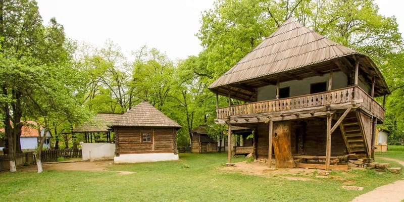 Palace of the Parliament, Village Museum & Ceauescu Mansion - The Monumental Palace of the Parliament in Bucharest