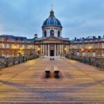 Palaces & Revolutions: The Walk From Pont Neuf to Concorde - Starting at the Institut de France and Crossing the Pont Neuf