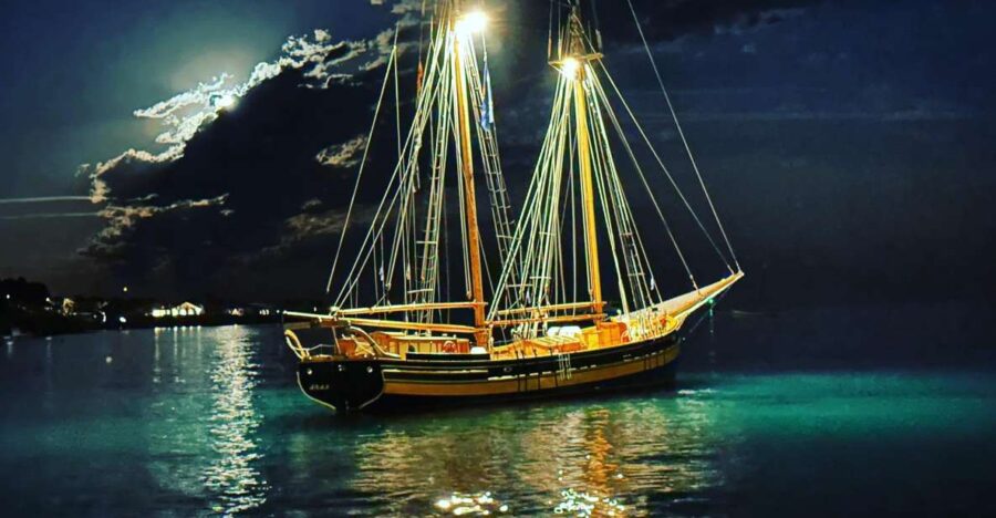 Palamós: Sunset Boat Tour with Glass of Cava - Starting at Palamós: The Beginning of Your Nautical Escape