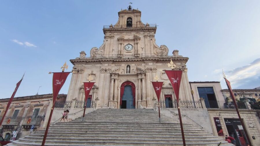Palazzolo Acreide: visit to the Basilica of San Sebastiano - Starting at Piazza del Popolo: Meeting Point and Logistics