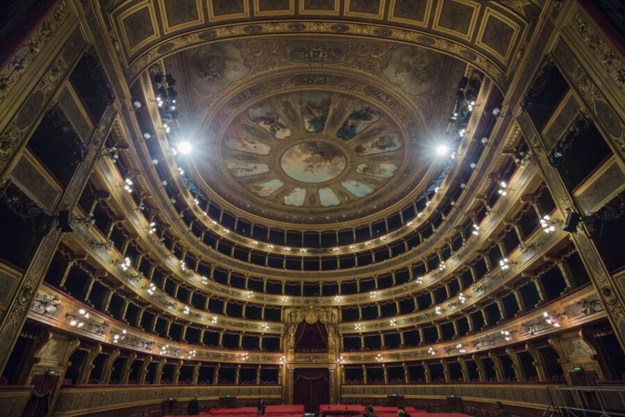 Palermo: Teatro Massimo Opera House Guided Tour - The Auditorium’s Golden Stuccoes and Velvet Features