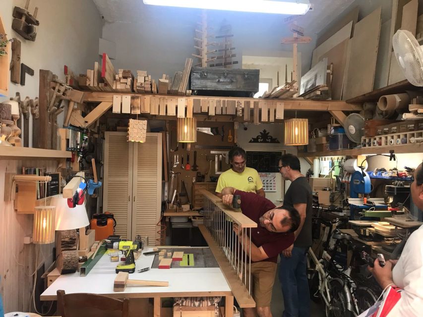 Palma: 2.5-Hour Chinatown Market Tour - Exploring the Local Green Market: Fresh Products and Friendly Vendors