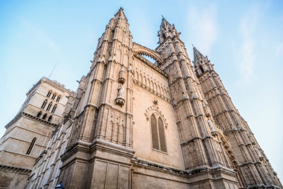 Palma: Cathedral of Mallorca Skip-the-Line Entry Ticket - How the Ticket Helps You Save Time at La Seu Cathedral