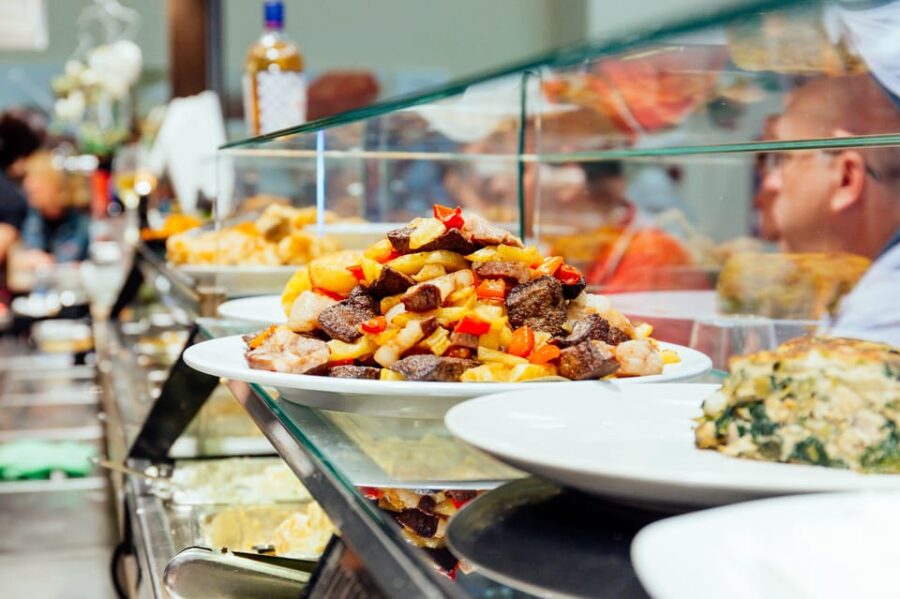 Palma de Mallorca: Foodie Walking Tour of the Old Town - Starting Point at the Parc de La Mar