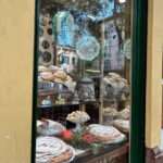 Palma de Mallorca: Private Guided Walking Tour with Tapas - Exploring the Cathedral of the Light: Palma’s Gothic Showstopper