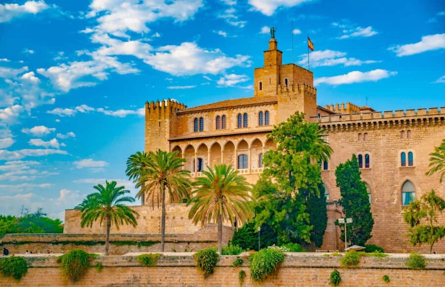 Palma de Mallorca: Private Walking Tour - Starting the tour at your preferred location in Palma de Mallorca
