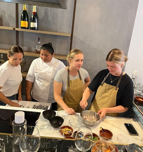 Palma: Mediterranean Cooking Class with Drinks - The Start: Meeting at Omare in Plaza Olivar