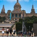 Panoramic Barcelona: Montjuïc, Cable Car, and Beach - Starting at Plaça dEspanya: The Meeting Point and First Impressions