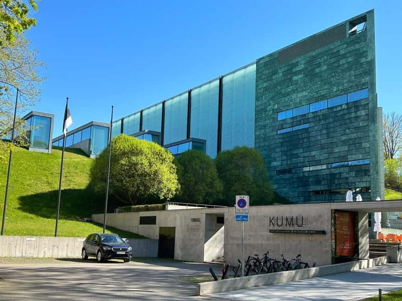 Panoramic Tour over Tallinn by vehicle - Exploring Tallinns Key Districts and Sights