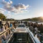 Paris: 1-Hour Sightseeing Cruise and 3-Course Bistro Dinner - The Seine River Sightseeing Cruise Experience