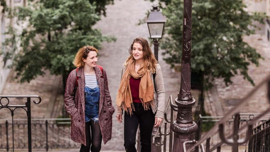 Paris: 3-Hour Private Tour from Champs Élysées to Montmartre - Exploring Les Champs Élysées to Montmartre